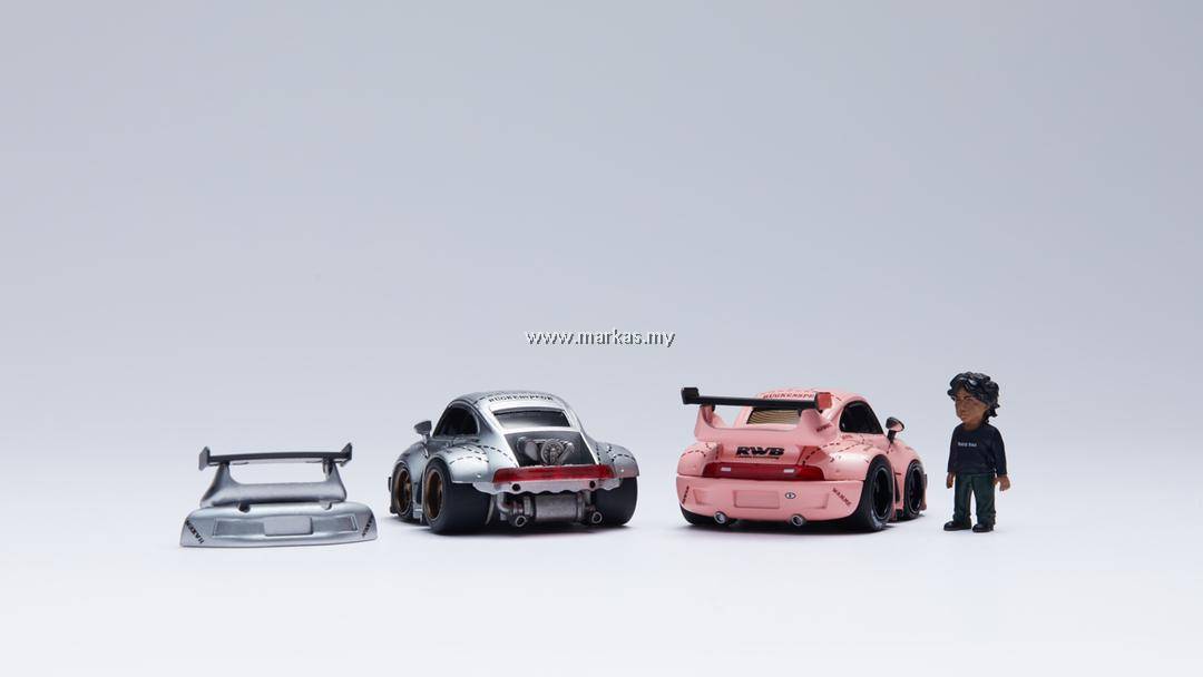 YOU&CAR X FURUYA 1/64 RWB 993 Q SCALE WITH FIGURE - SILVER