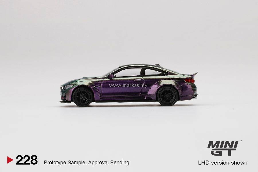 MINI GT 1/64 #228 LB WORKS BMW M4 PURPLE GREEN METALLIC
