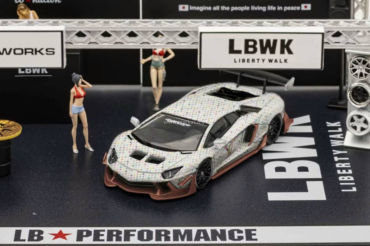 LBWK 1/64 LAMBORGHINI AVENTADOR LP700-4 LBWK 2.0 LV